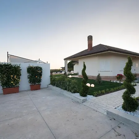 Solea Villa